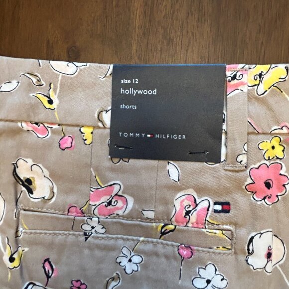 NWT Tommy Hillfiger Women's Hollywood Printed Mid-Rise Shorts Size 12 - Picture 4 of 15